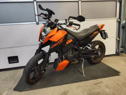 KTM Duke 690 – Bild 1