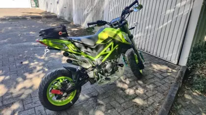 Benelli TNT 125 125 Benelli – Bild 2